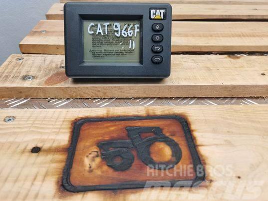 CAT 966F monitor Elektronika