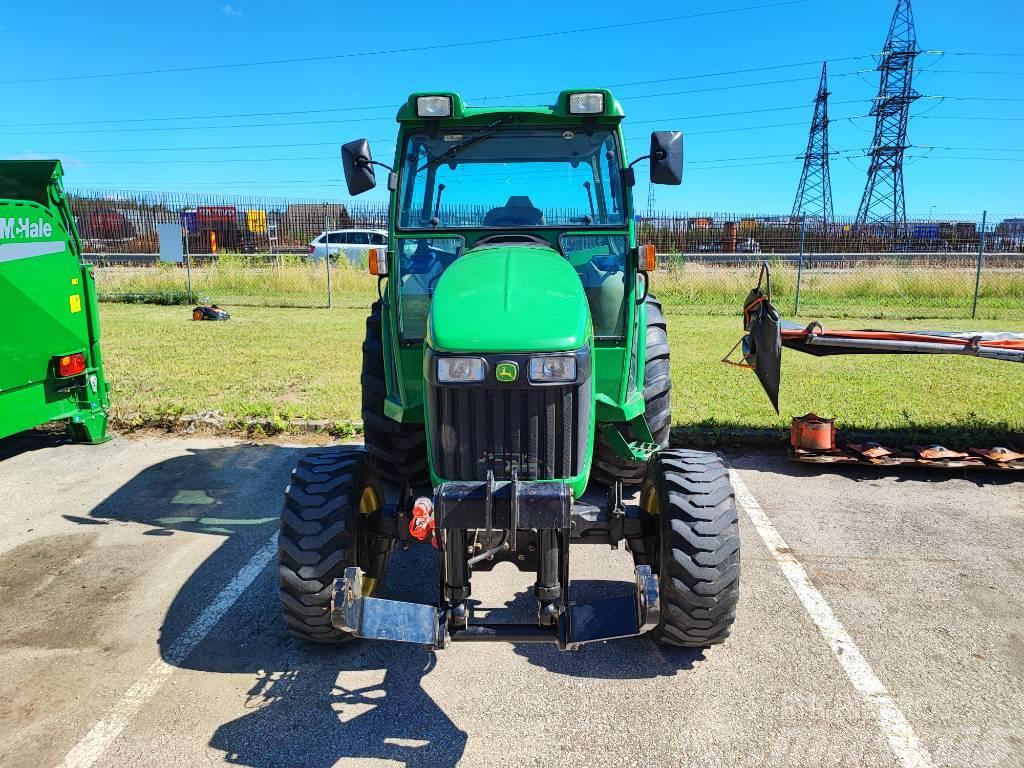 John Deere 4520 Naudoti kompaktiški traktoriai