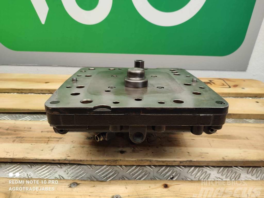 New Holland T7 220 hydraulic block gearbox Hidraulikos įrenginiai