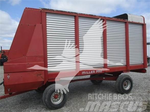 Miller PRO 5100 Pašarų vežimai