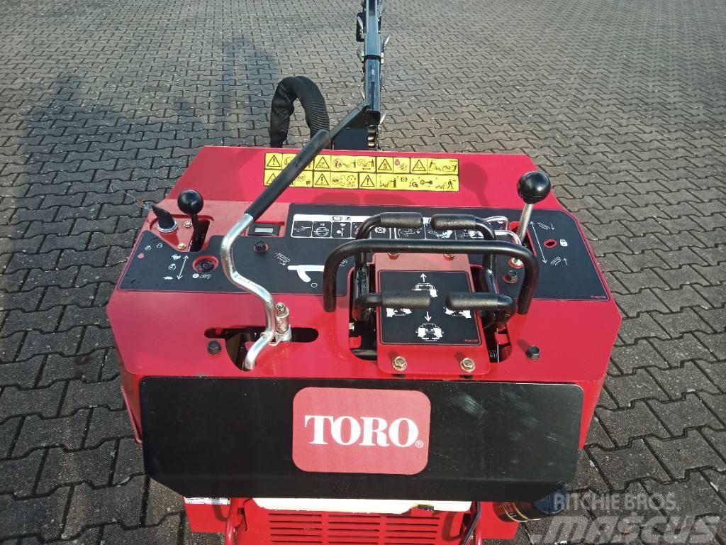 Toro TRX300 Tranšėjų ekskavatoriai