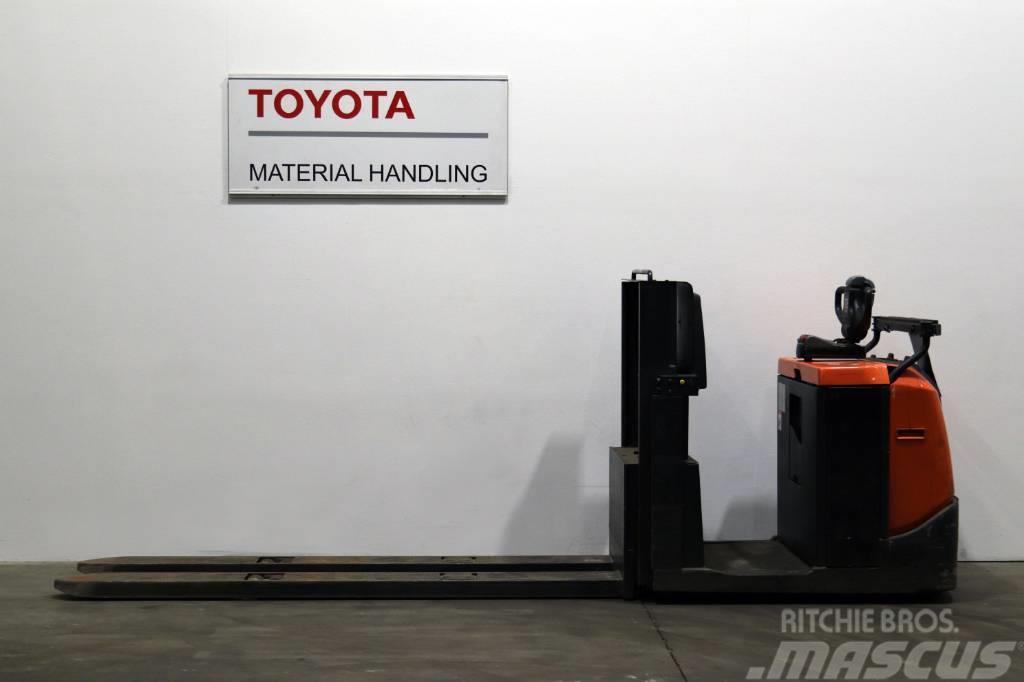 Toyota OSE200X Mažų aukščių užsakytų prekių krautuvai