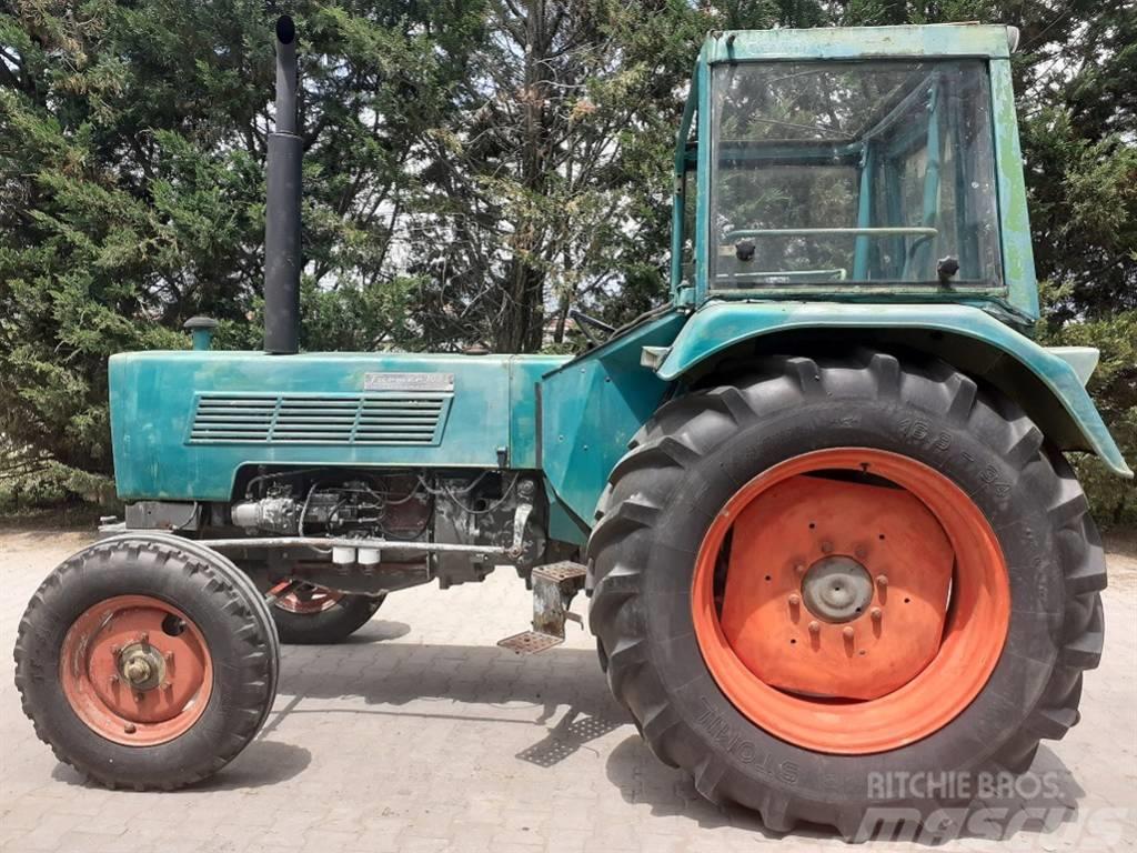 Fendt 108 S Traktoriai