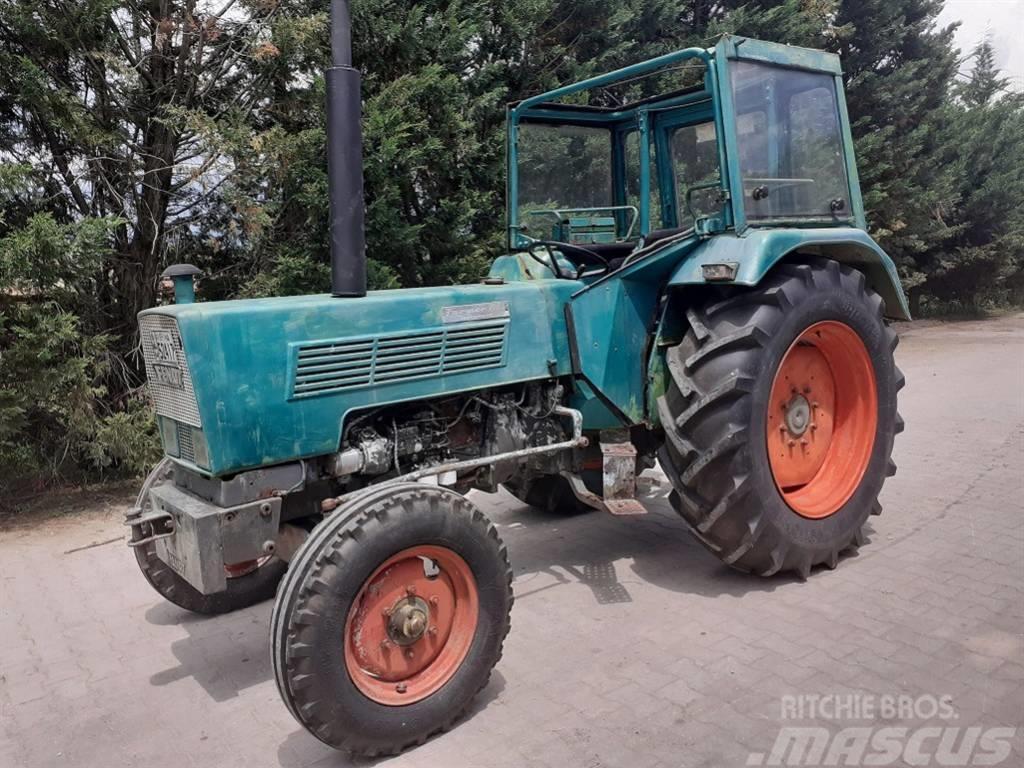 Fendt 108 S Traktoriai
