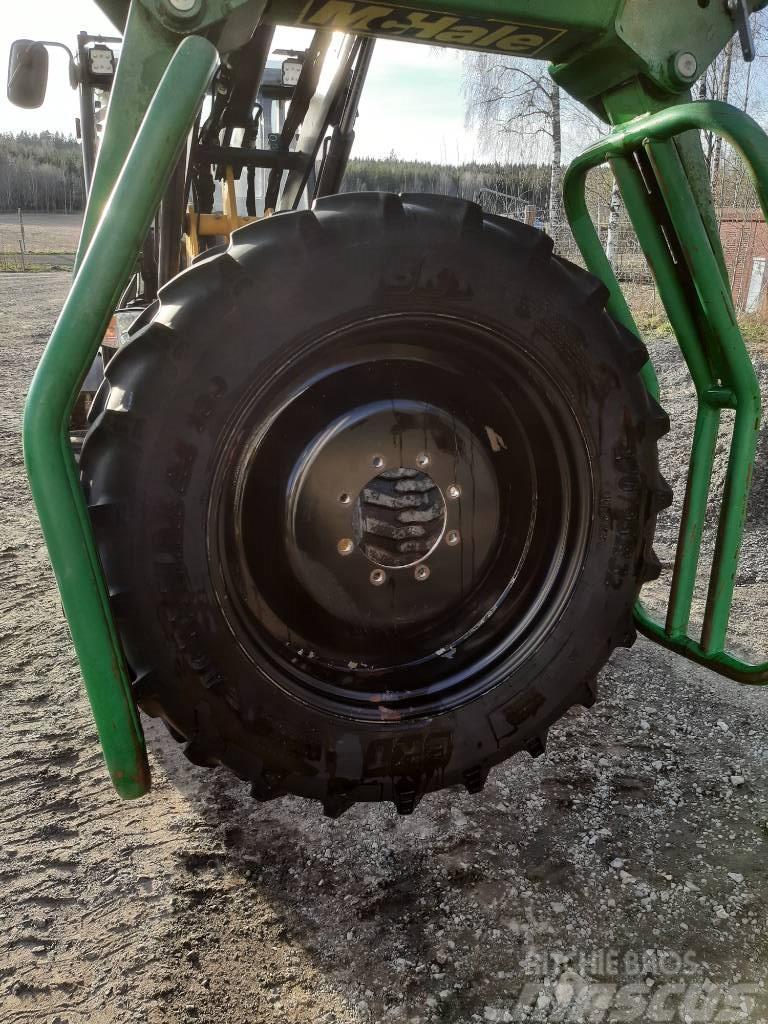 BKT radodlings hjul komplett Kiti naudoti traktorių priedai