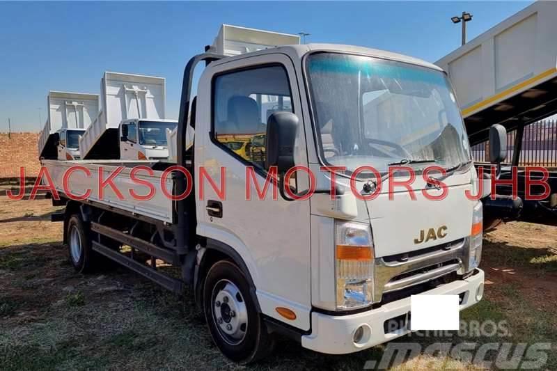 JAC 3 TON, FITTED WITH DROPSIDE BODY Kita