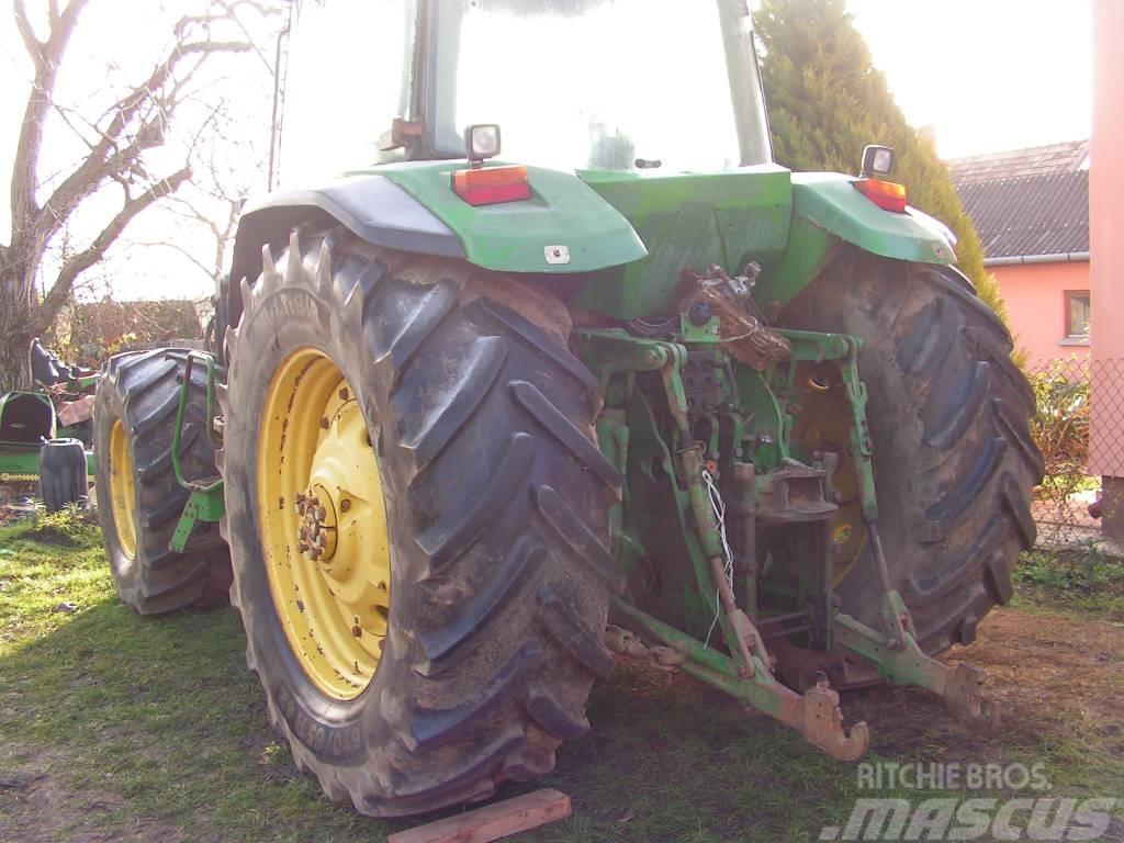 John Deere 8200 Kiti naudoti traktorių priedai