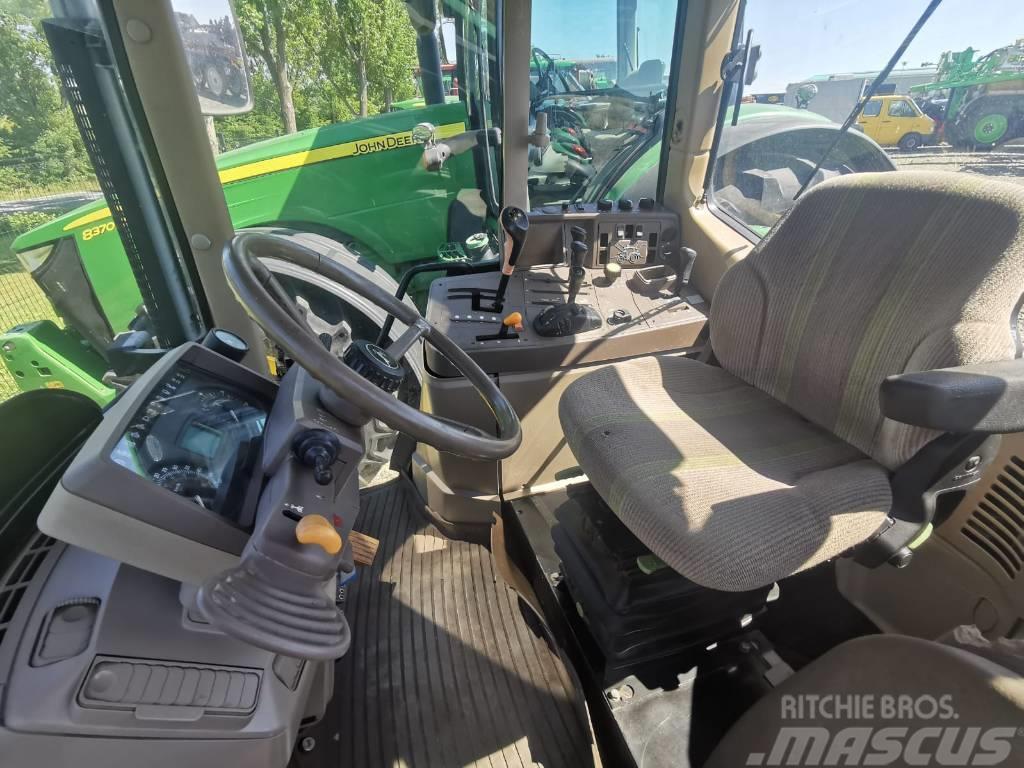 John Deere 6230 Traktoriai