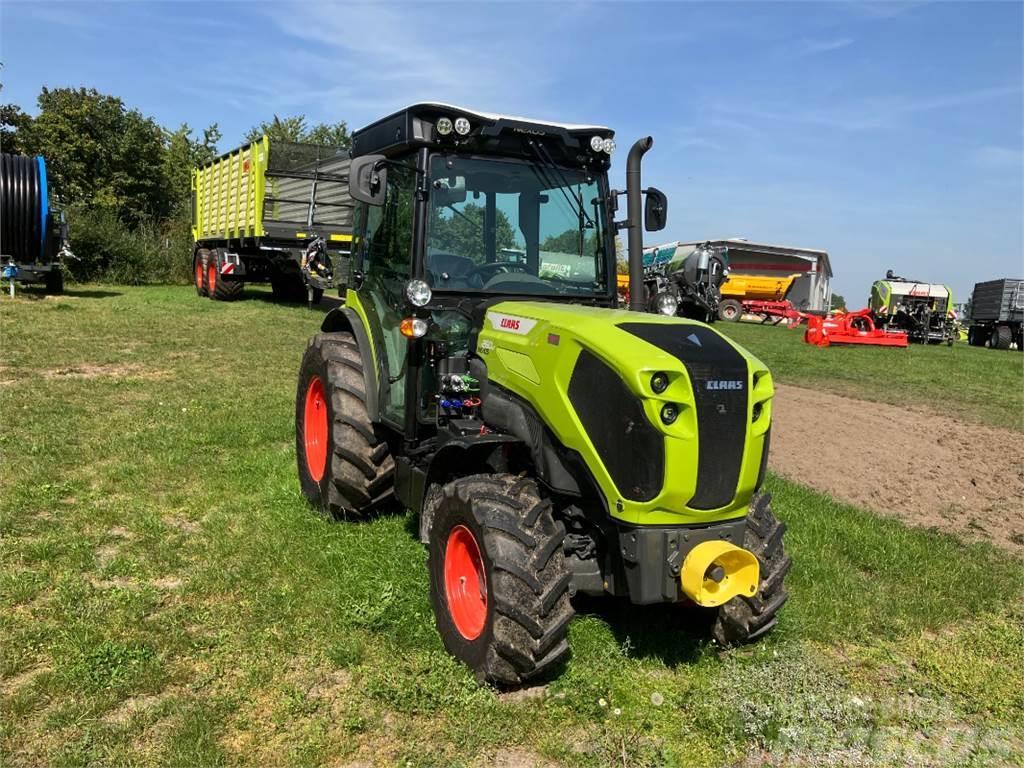 CLAAS Nexos 260 M Advanced Naudoti kompaktiški traktoriai