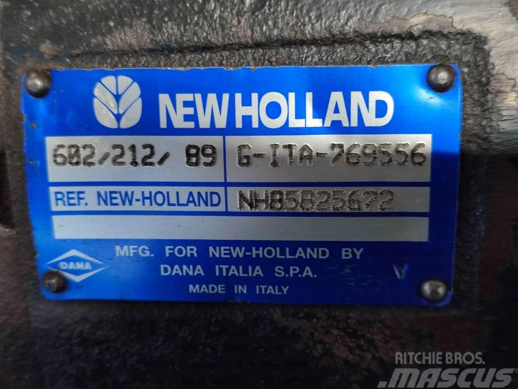 New Holland NEW HOLLAND LM 435 steering assist cylinder Važiuoklė ir suspensija