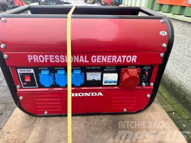 Honda OHV 6.5 KVA Benzininiai generatoriai