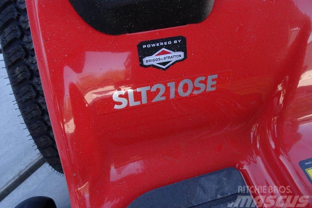 Simplicity zitmaaier type SLT210 Sodo traktoriukai-vejapjovės