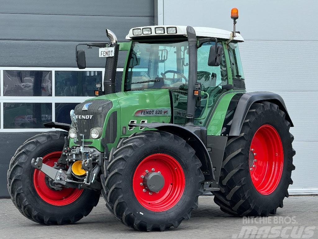 Fendt 820 Vario TMS Traktoriai