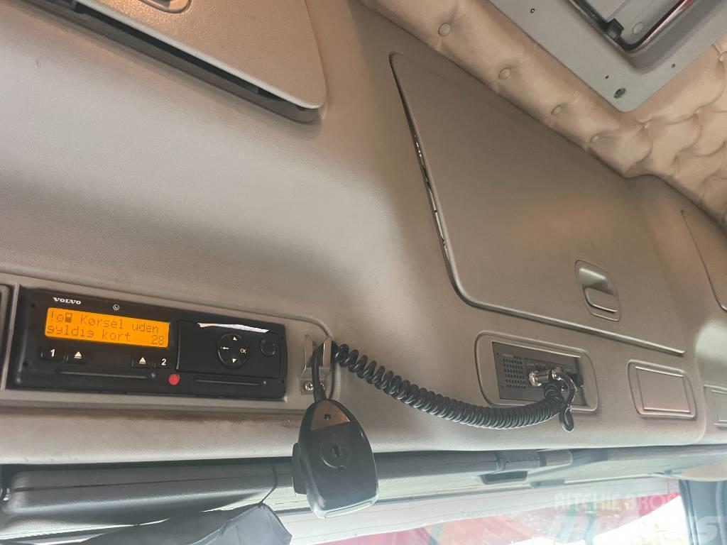Volvo FM440 8x2 Savivarčiai su kabeliniu keltuvu