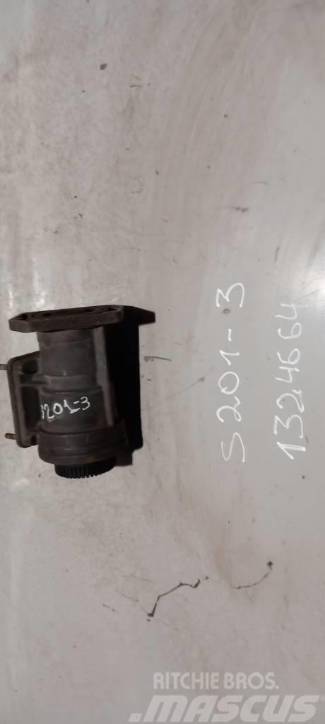 Scania R144.530 main brake valve 1324664 Stabdžiai