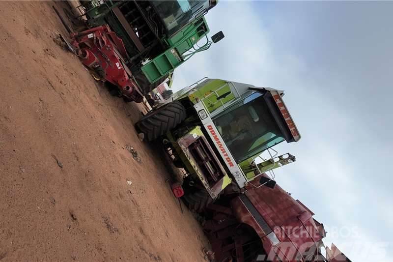 CLAAS Dominator 98SL Now stripping for spares. Kita
