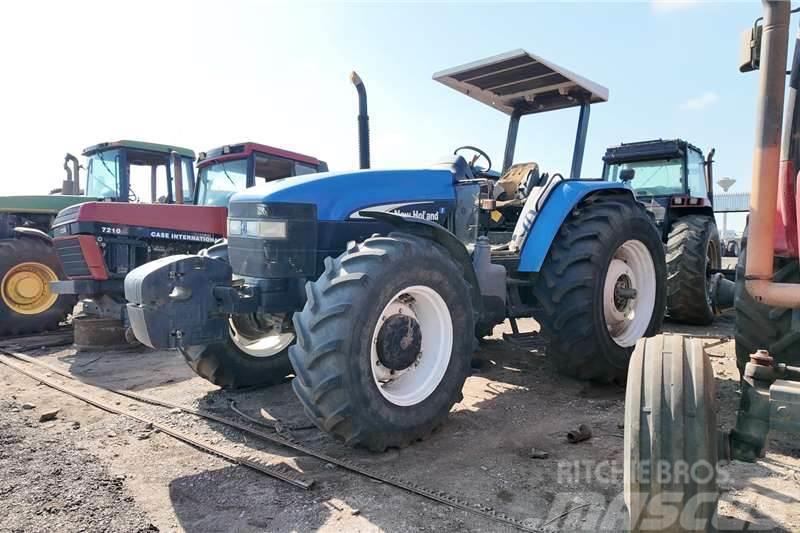 New Holland TM150Â TractorÂ Now stripping for spar Traktoriai
