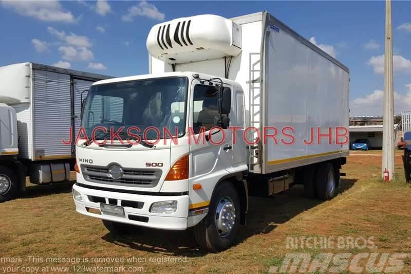 Hino 500, 1626,WITH INSULATED BODY AND TRANSFRIG MT450 Kita