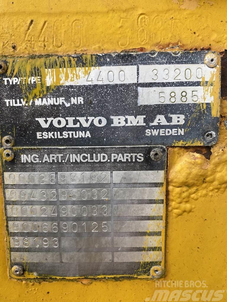 Volvo BM 4400 Naudoti ratiniai krautuvai