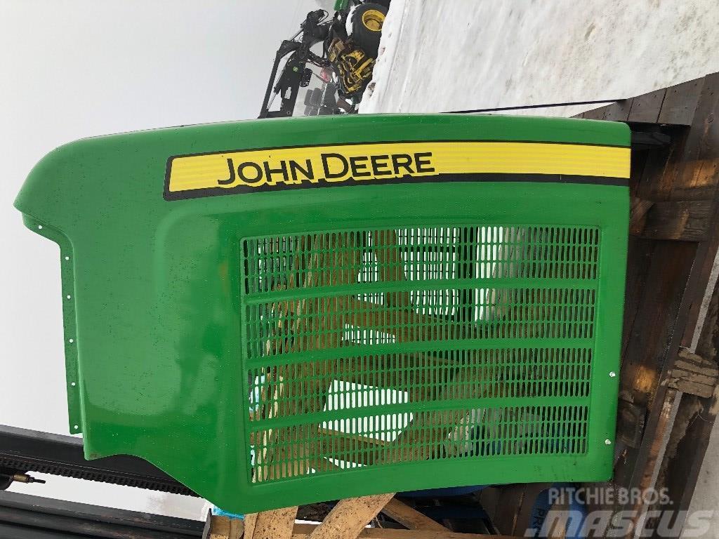 John Deere 1470 G Važiuoklė ir suspensija