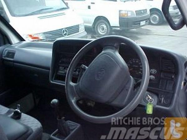 Toyota HIACE RZH103R Krovininiai furgonai