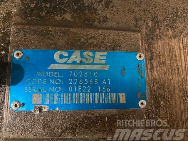 CASE 821 c hydraulic parts Naudoti ratiniai krautuvai