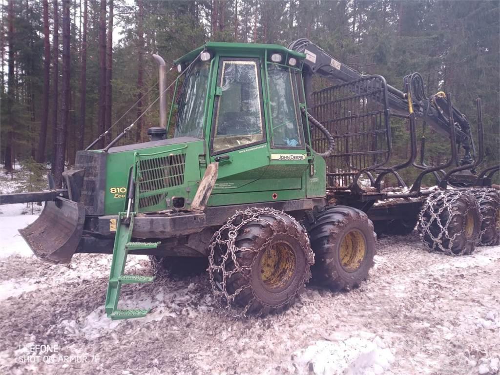 Timberjack 810 D Naudoti miškovežiai (Forvarderiai)
