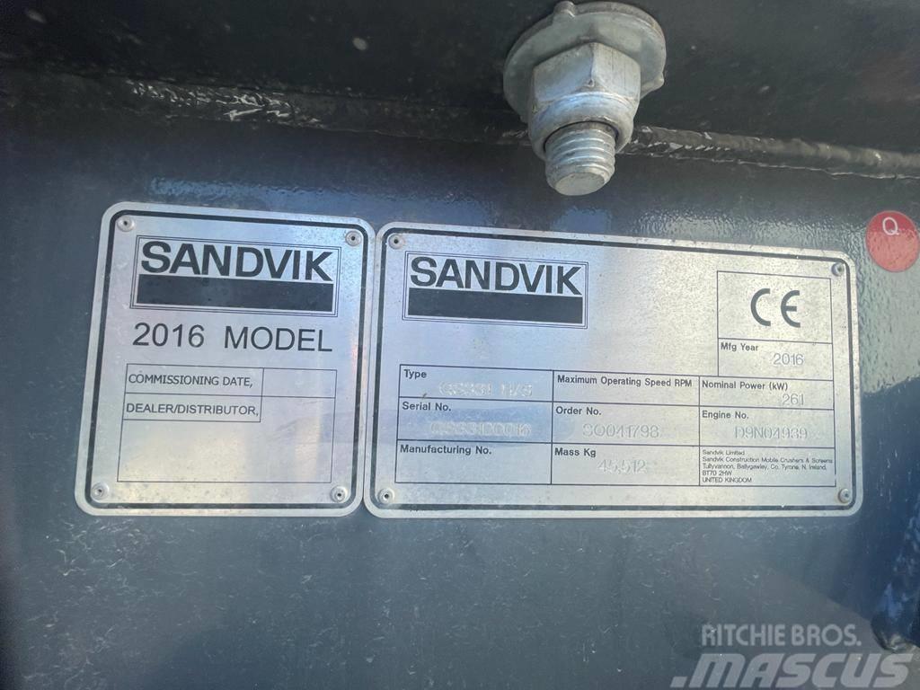 Sandvik QS331HS Mobilūs smulkintuvai