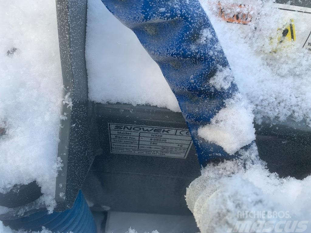 Snowek N320 Sniego peiliai ir valytuvai