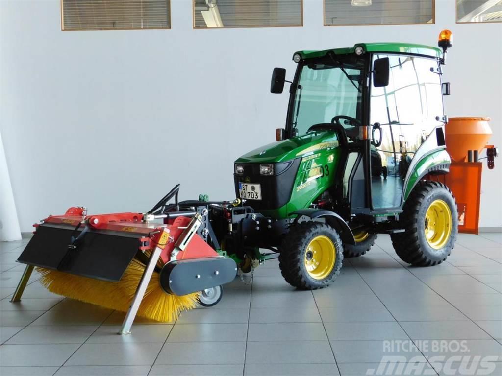 John Deere 2026R Naudoti kompaktiški traktoriai