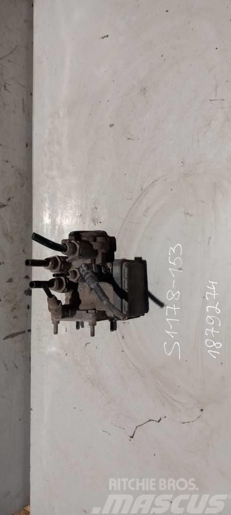 Scania R420 EBS valve 1879274 Pavarų dėžės