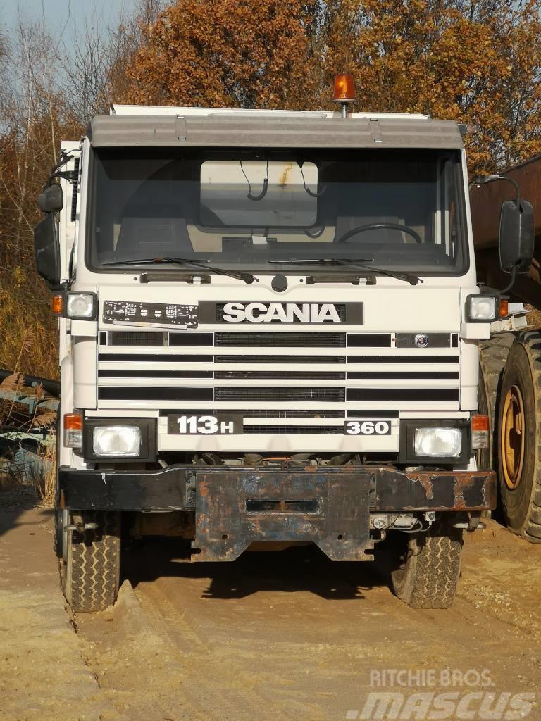 Scania 113 Savivarčių priekabų vilkikai