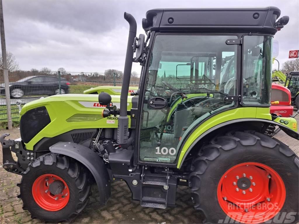 CLAAS Nexos 240 M Advanced Naudoti kompaktiški traktoriai