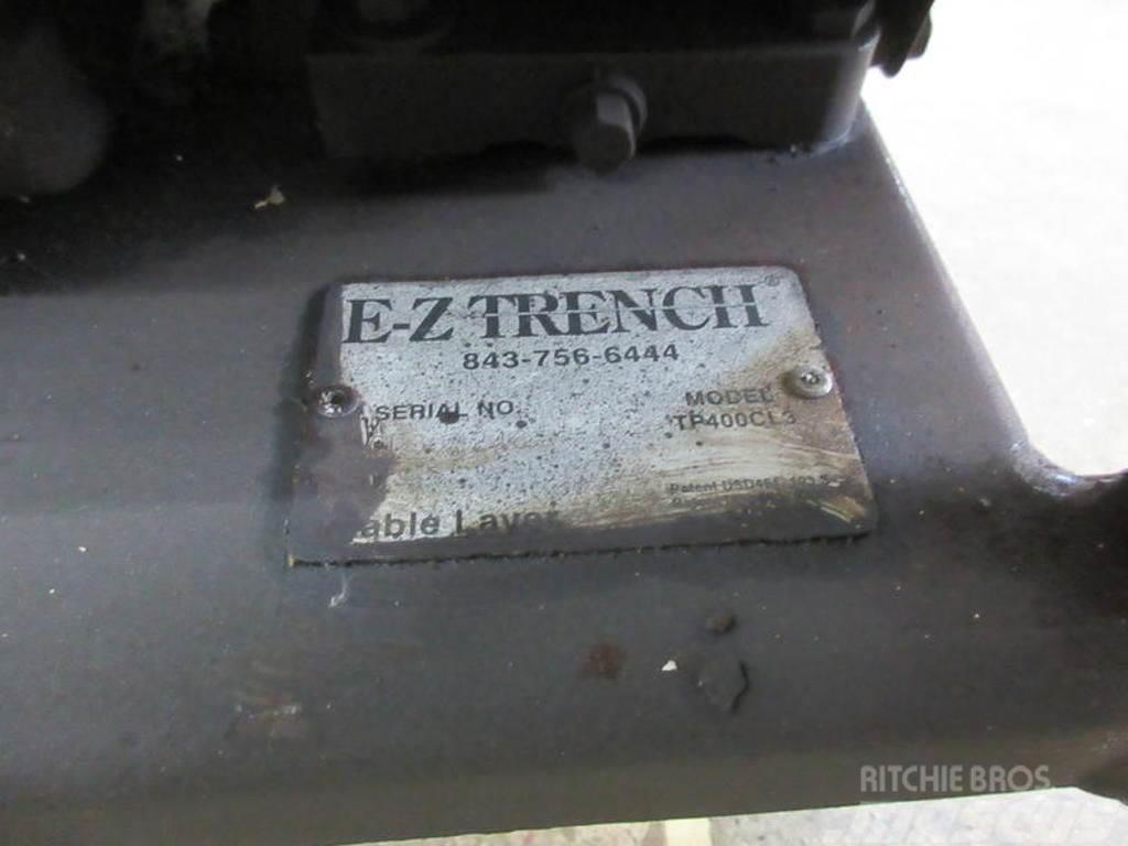  E-Z Trench TP400CL3 Tranšėjų ekskavatoriai
