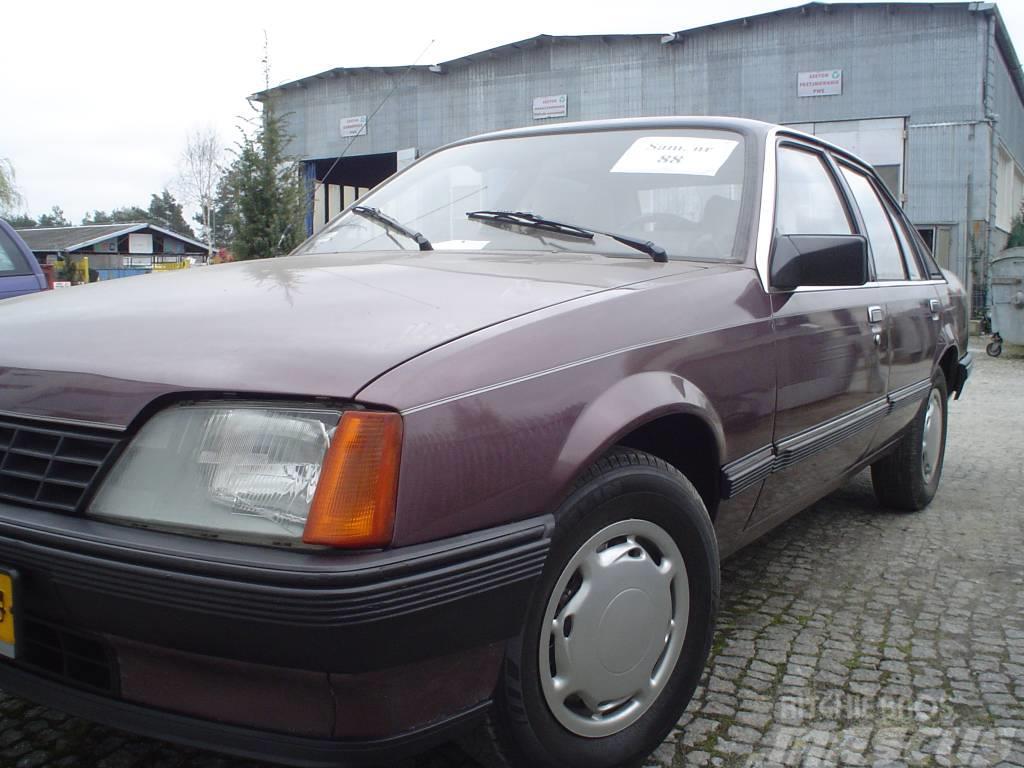 Opel Rekord ZABYTKOWY Lengvieji automobiliai