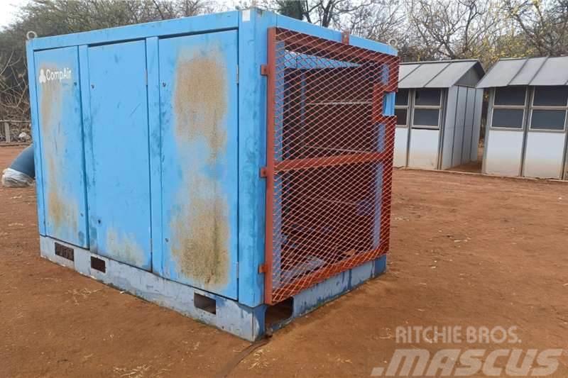  Silent Generator or Compressor Box Container Kiti generatoriai