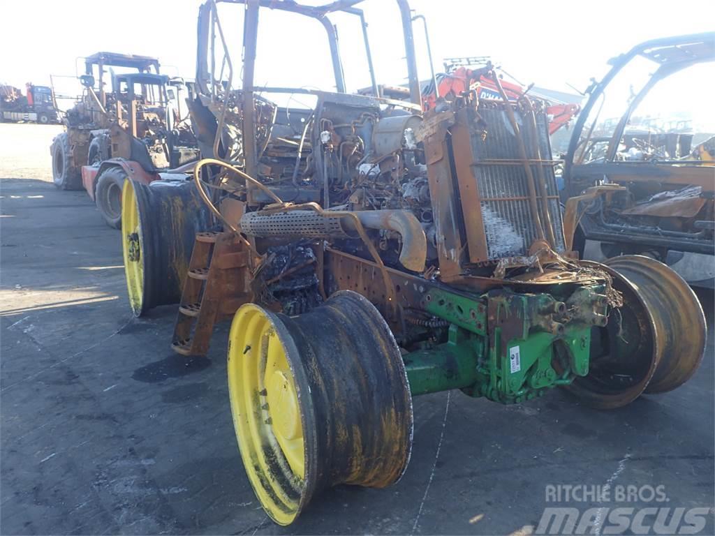 John Deere 7710 Traktoriai