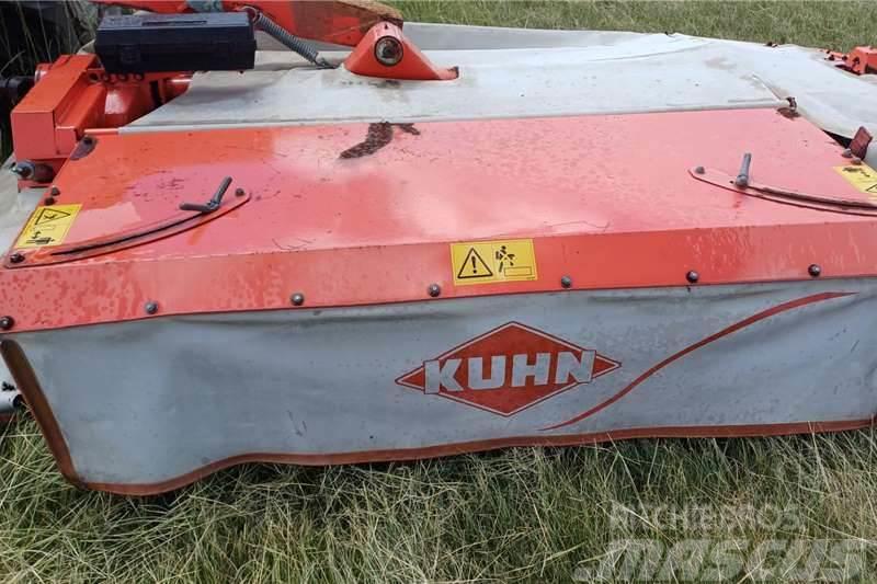 Kuhn FC 243 R GII mower conditioner Kita