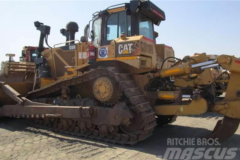 CAT D8R Vikšriniai buldozeriai