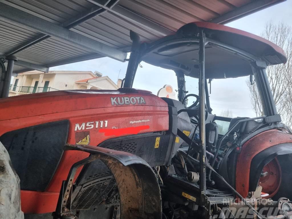 Kubota PARA PEÇAS M 5111 CABINE Kiti naudoti traktorių priedai
