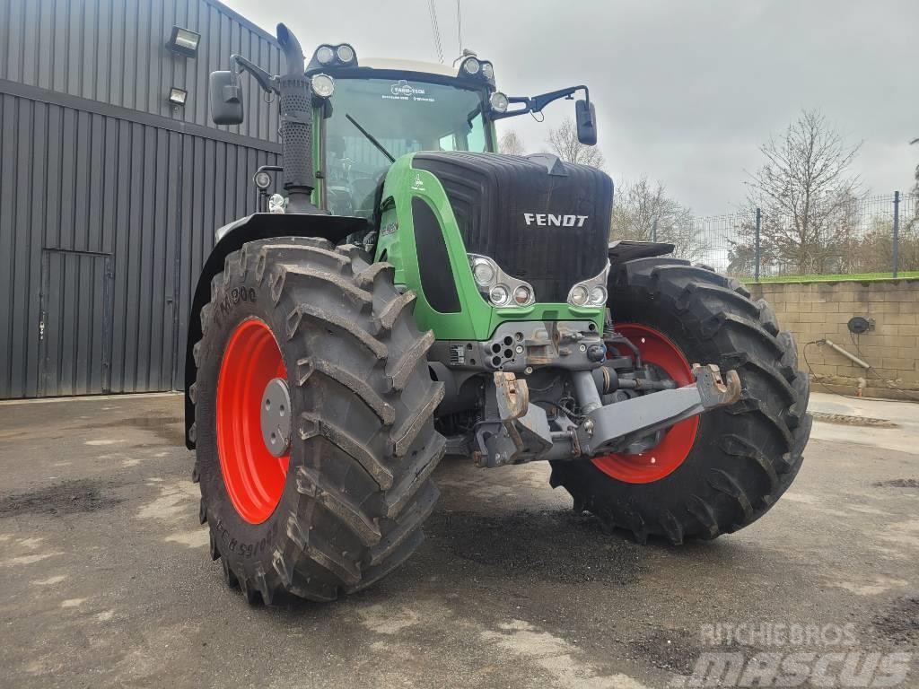 Fendt 930 Vario SCR Profi Traktoriai