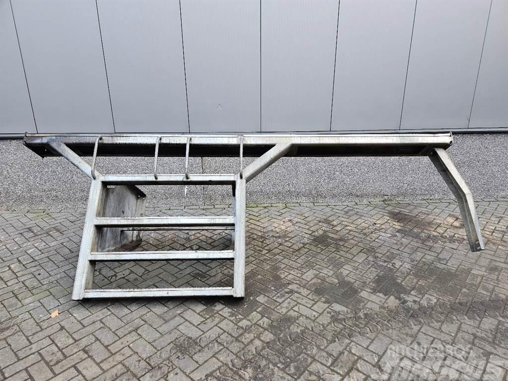 Liebherr LH80-94029453-Stair panel/Trittstufen/Traptreden Važiuoklė ir suspensija
