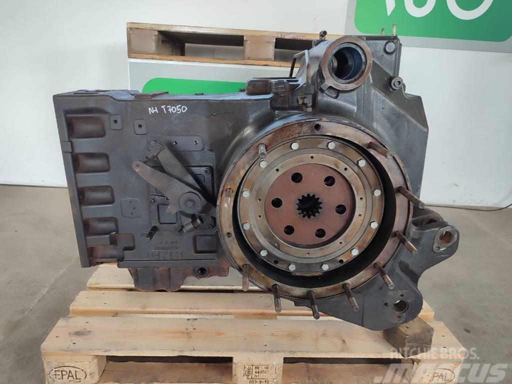 New Holland Rear differential 87650218 NEW HOLLAND T7050 Transmisijos