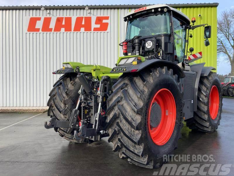 CLAAS XERION 4200 TRAC VC Traktoriai