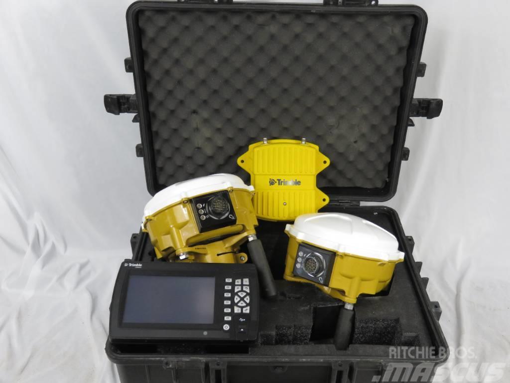 Trimble GCS900 Dozer GPS Kit w/ CB460, MS995's, SNR934 Kiti naudoti statybos komponentai