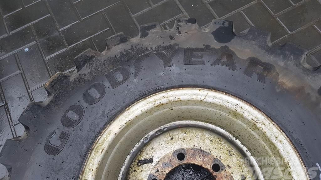 Goodyear 340/80-R18 IND - Tyre/Reifen/Band Padangos, ratai ir ratlankiai