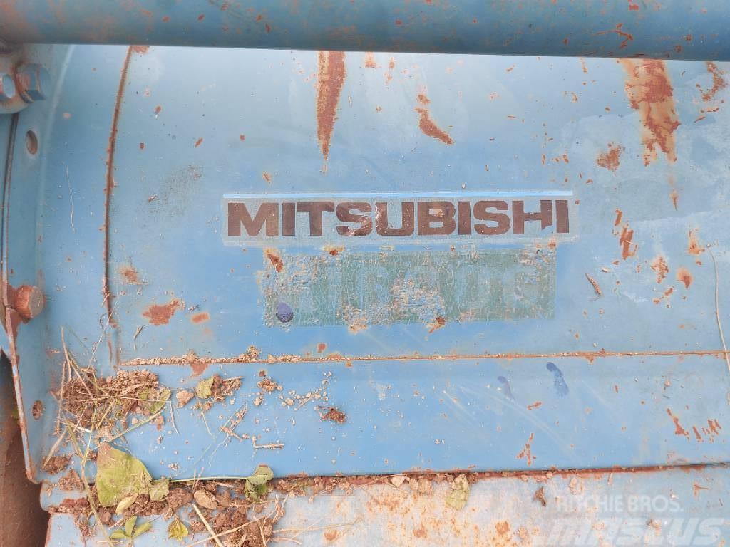Mitsubishi Kesantoleikkuri Ganyklų šienapjovės / rėžtuvės