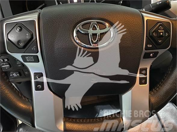 Toyota TUNDRA CREWMAX PLATINUM Kita