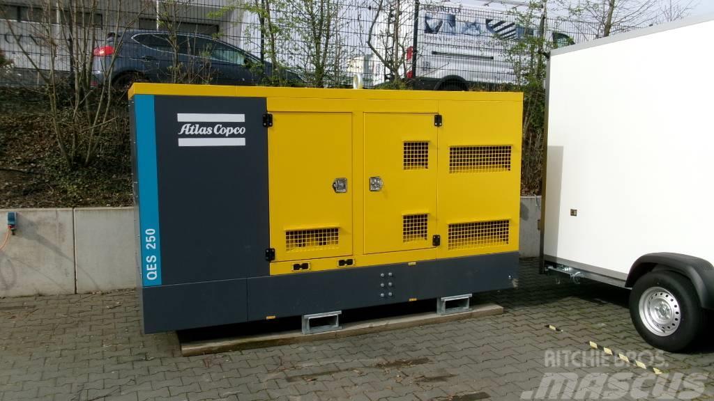 Atlas Copco QES 250 Dyzeliniai generatoriai