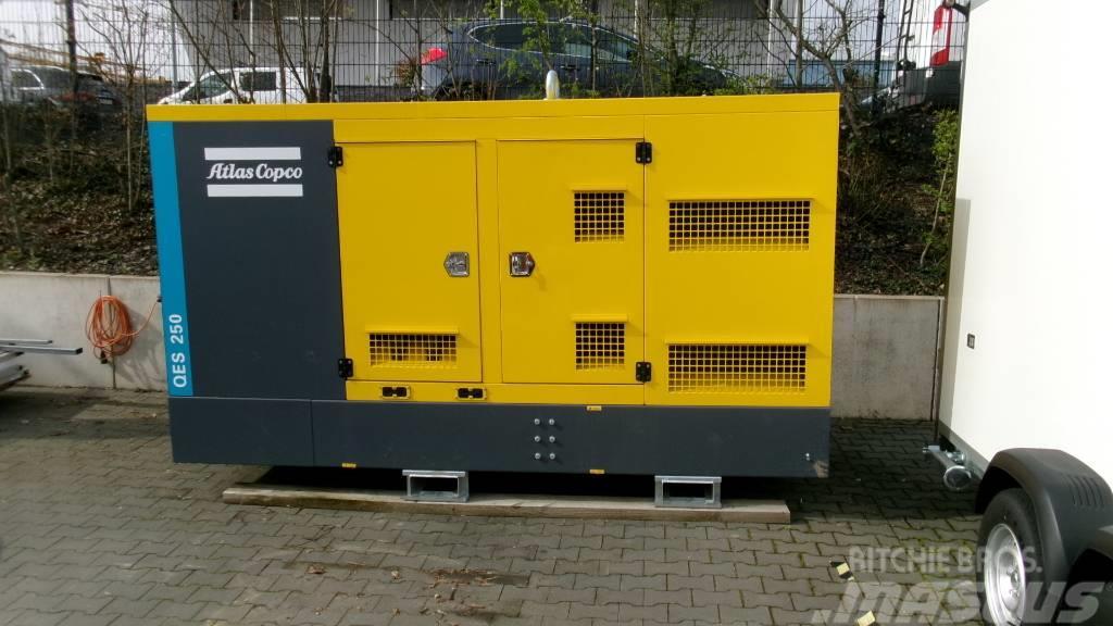 Atlas Copco QES 250 Dyzeliniai generatoriai